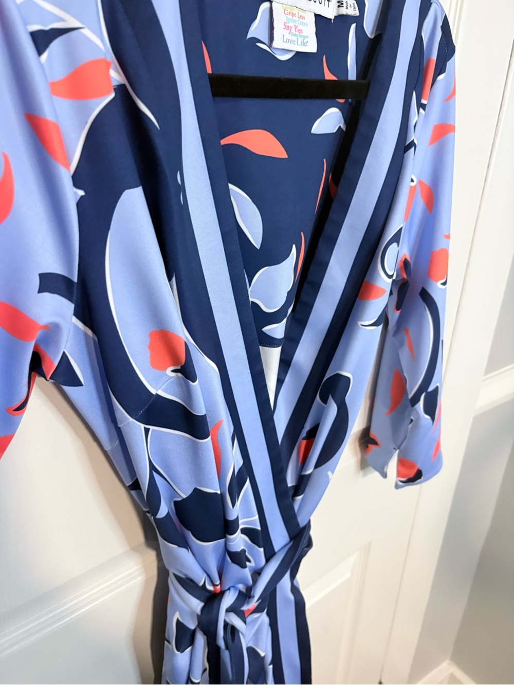Gretchen Scott | Jersey Wrap Me Up Dress | Full Bloom | Size Medium - Picture 6 of 10